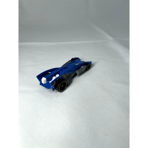Hot Wheels RD 10 2004 Blue Futuristic Car Mattel 1:64 #463 Diecast Used Loose - Picture 5 of 8